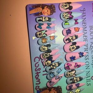 Custom  Press-On Nails Set - Pink and Blue